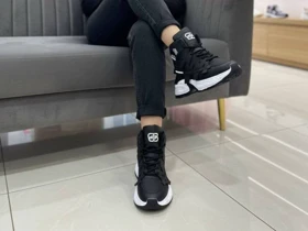 کتانی ساق‌دار