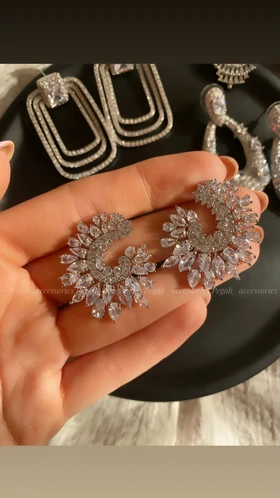گوشواره جواهری