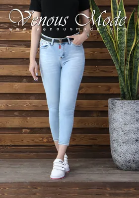 شلوار جین آبی روشن