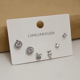 پک گوشواره نگین‌دار دونا با آبکاری نقره925 رنگ سیلور