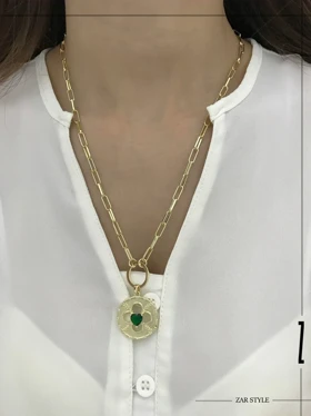 گردنبند تک قلب زمردی