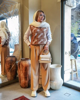 شلوار پیلی‌دار