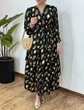 پیراهن حریر چین‌دار