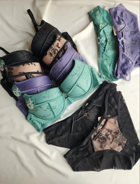 ست شورت و سوتین جکدار فنردار اروپایی کد: 1732