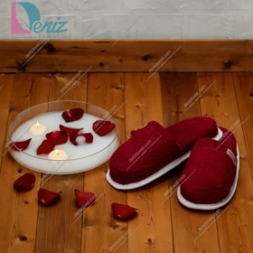 دمپایی حوله ای طرح کرالیچ رنگ زرشکی