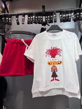 تیشرت و شلوارک دخترانه آدمک