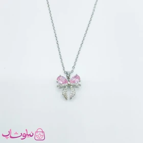 گردنبند دخترانه مدل پاپیون با نگین صورتی کد 98