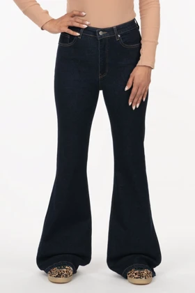 شلوار جین زنانه بوت‌کات فلکس(کشی) آبی خام شور رویال جین Royal Jeans
