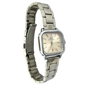 ساعت مچی زنانه نقره‌ای با طرح خاص دنیل ولینگتون