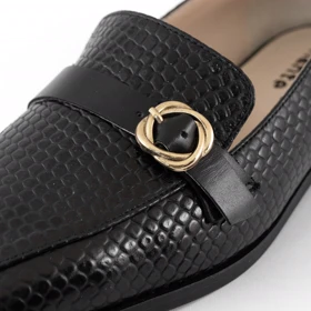 کفش کالج زنانه