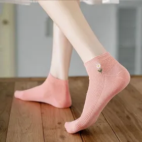 جوراب مچی زنانه طرح گل رنگی