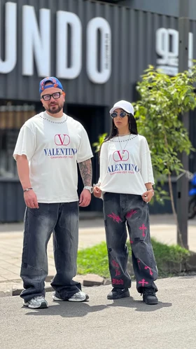 تی‌شرت روزمره پرچی valentino