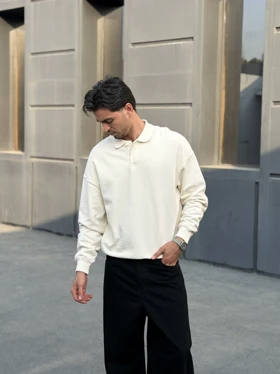 پولو شرت اورجینال پول اند بیر سفید/Original Pull & Bear Polo shirt