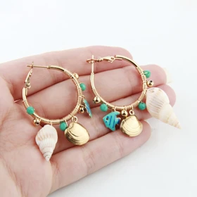 گوشواره حلقه‌ای مدل ماهی دریایی (سبزآبی)