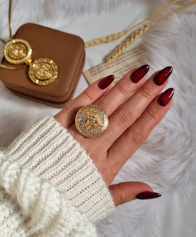 انگشتر طرح طلا ورساچه A12