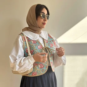 شومیز یقه ب‌ب