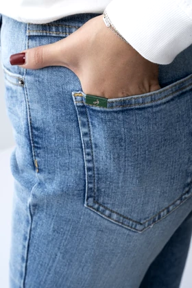 شلوار جین بوت کات زنانه