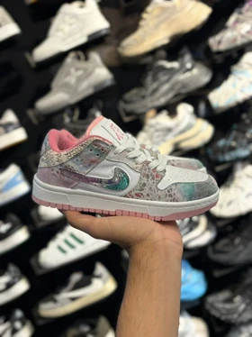 کتانی زنانه درگون صورتی