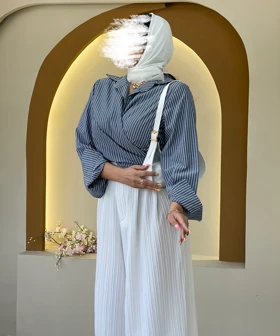 مانتو شومیزگره‌ای