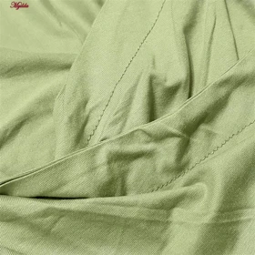 ست تیشرت و شلوارک ورزشی زنانه رنگ سبز مدل 5223-697P