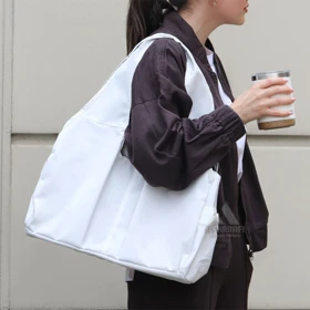 کیف زنانه ورزشی Club Bag A02 (سفید)