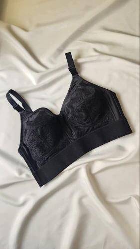 سوتین گنی کش پهن BARONE کد: 527