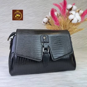 کیف زنانه دوشی و دستی جادار کد : 3594