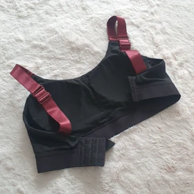 نیم‌تنه ورزشی زنانه کریویت کد Z-DCV65