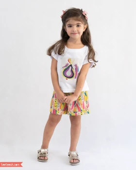 ست تیشرت سفید و شلوارک طرح گلابی