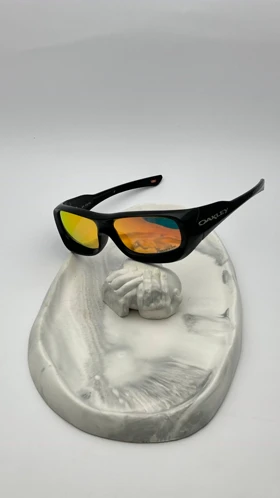 جدید ترین عینک اسپرت برند Oakley -OC01 پینترسی خرید اقساطی (مشکی رنگی)