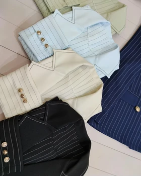 کت راه‌راه هانس