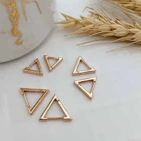 گوشواره مثلثی آبکاری طلا سایز 2 ارسال رایگان