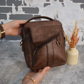 کیف دوشی مردانه چرم طبیعی پتینه