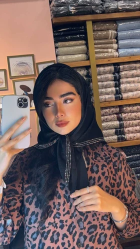 روسری مجلسی کوپرا دور نگین قواره 85