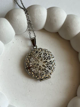 گردنبند لاکت جای عکس