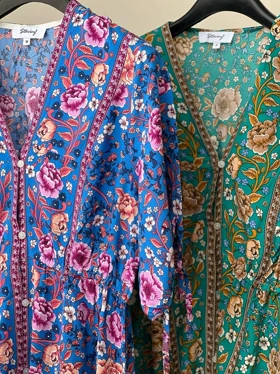 پیراهن مانتویی جلو دکمه طرح سنتی کد 1783