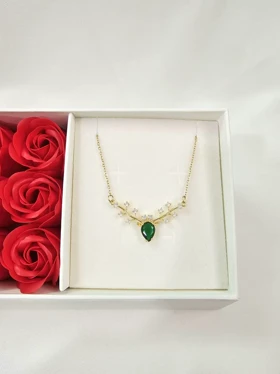 گردنبند شاخ گوزن طلایی