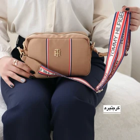 کیف زنانه دوشی مدل وینورا (کرم‌تیره)