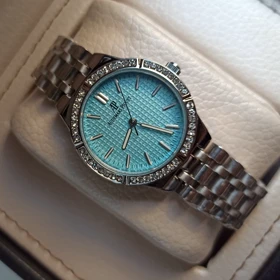 ساعت مچی زنانه طرح AP موتور ژاپن صفحه آبی کیفیت A+++