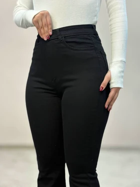 شلوار جین (بوتکات) دمپا مشکی 8376