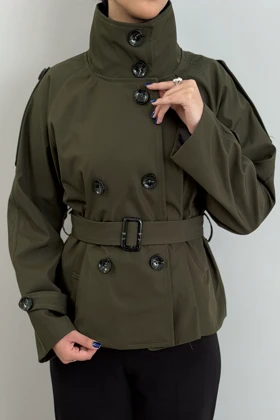 بارانی یقه ایستاده