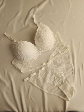 ست سوتین و شورت جکدار فنردار NBB کد: 4845