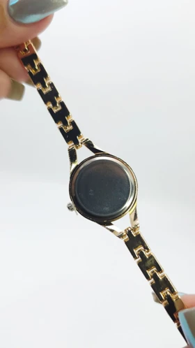 ساعت مچی زنانه مجلسی EHHE نگین‌دار با موتور کوارتز