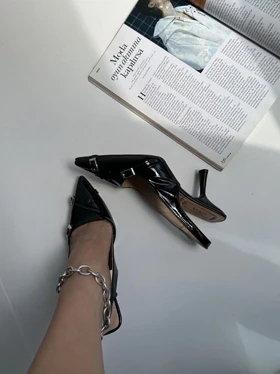 کفش پاشنه‌بلند 2 سگک