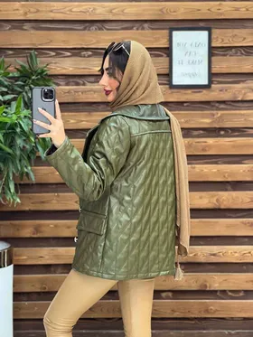 کاپشن چرم شش دکمه