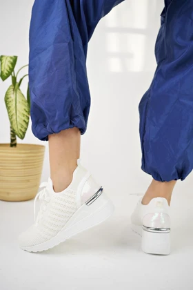 کتانی زنانه موگو muggo