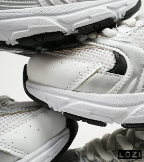 کفش کتانی مردانه و زنانه سفید طوسی NEW BALANCE 530