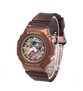 ساعت زنانه جی شاک GM-S2100 قهوه ای صفحه رنگین کمانی