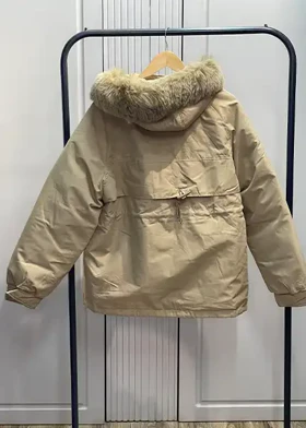 کاپشن دکمه اج