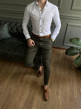 پیراهن تترون سفید دکمه مشکی آستین بلند sh129